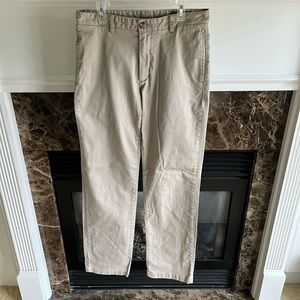 Vineyard Vines khaki Breaker Pants